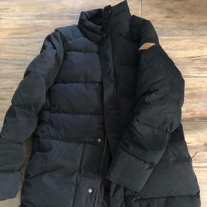 Very warm Merrell coat. Water resistant